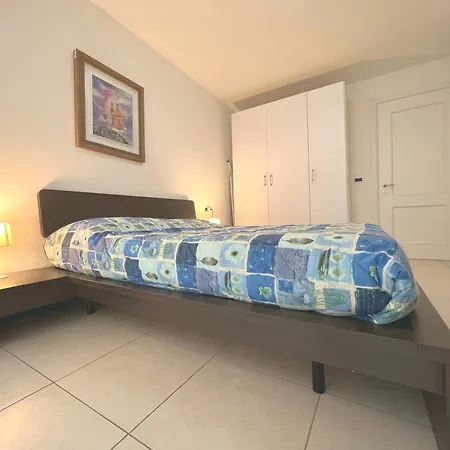 Costa Azzurra Apartman *