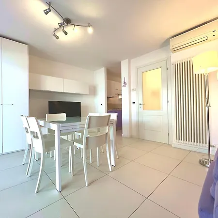 Costa Azzurra Beach Apartments *
